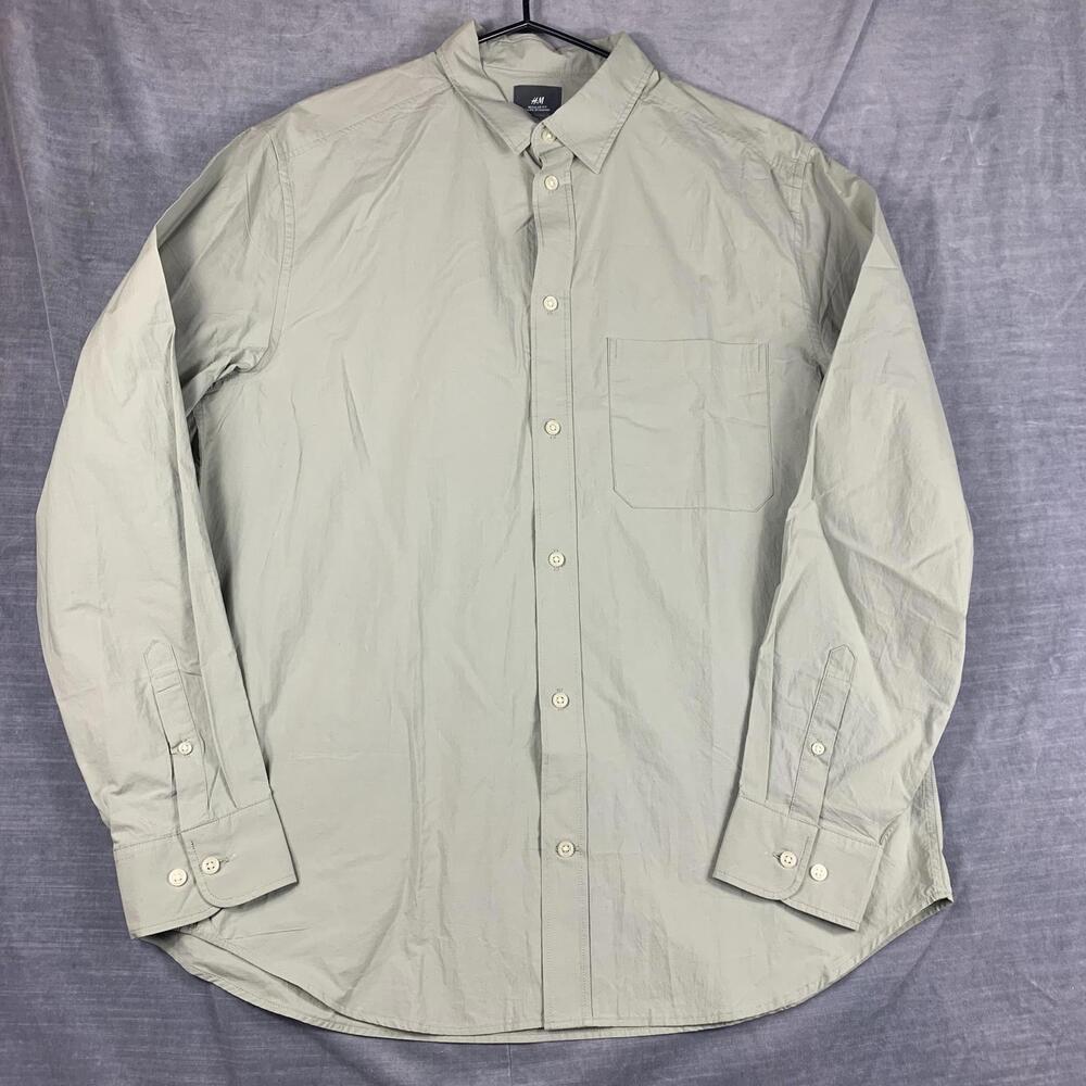 NWT HM Mens Size Large Regular Fit Button-Up Long Sleeve Shirt  Light Gray